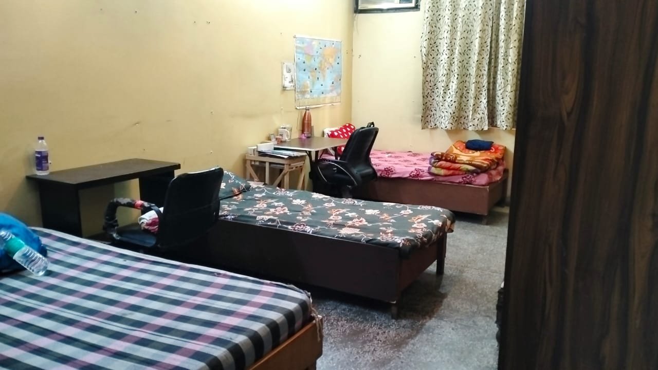 Karol bagh girls PG